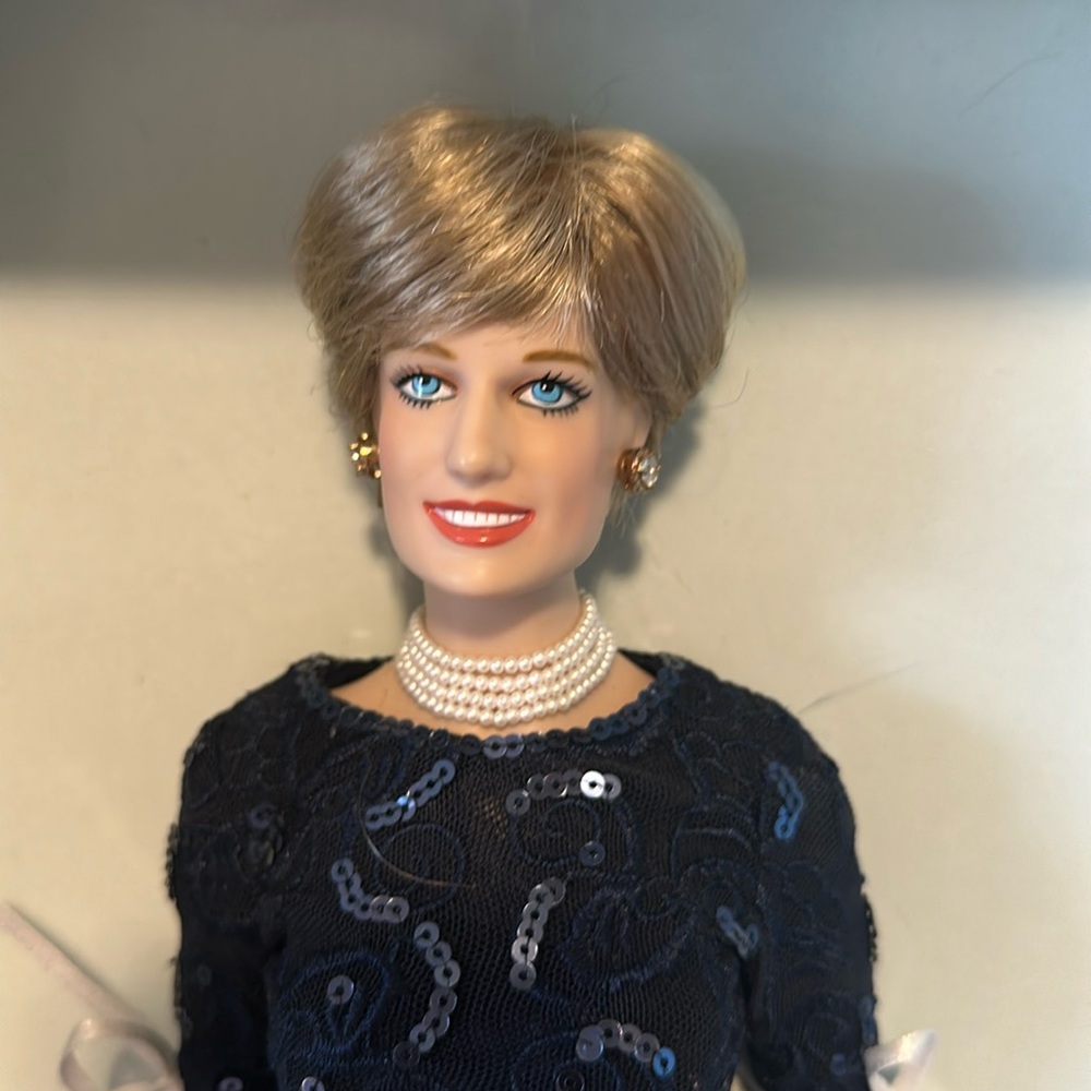 Very Rare Princess Diana, The People’s Princess!!!
